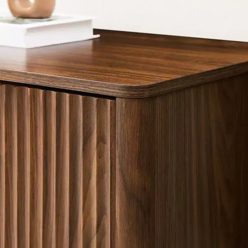 Meuble buffet de rangement Okak au design ondulé cannelé moderne avec 2/4 portes, buffet décoratif pour salle à manger, cuisine