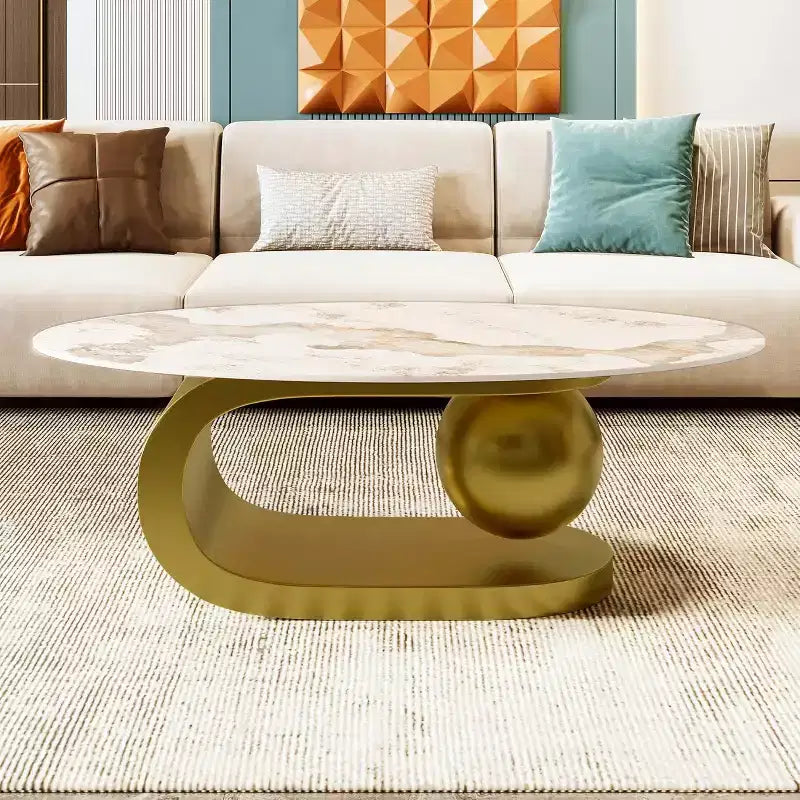Table basse ovale de style Mid-Century ModernPlateau en pierre frittée à motif marbre, piètement en acier inoxydable doré, table d'appoint pour salon