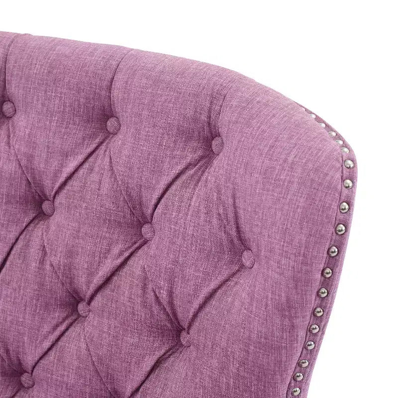 Fauteuil de relaxation touffeté Polibi avec dossier incurvé et clous décoratifs