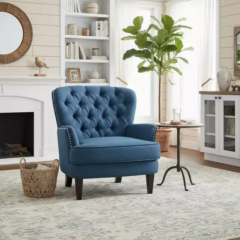 Fauteuil de relaxation touffeté Polibi avec dossier incurvé et clous décoratifs