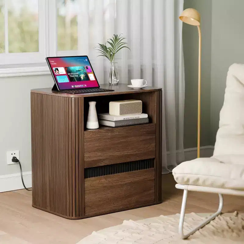 Table de chevet en noyer avec station de charge et 2 tiroirs, table d'appoint roulante pour chambre à coucher, table d'appoint moderne en bois aux bords arrondis, meuble de salon