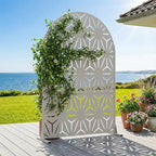 Panneaux de clôture autoportants Dovelina 72H x 47W en métal arqué pour extérieur, gris clair/marron, pour jardin, patio, terrasse, cour