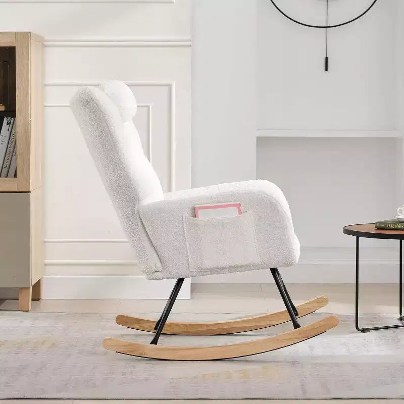 Fauteuil à bascule de chambre d'enfant Teddy, fauteuil à bascule pivotant rembourré avec dossier haut et siège rembourré pour le salon