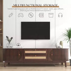 Meuble TV GDFStudio Miles au style ferme moderne avec tiroirs en rotin et portes coulissantes