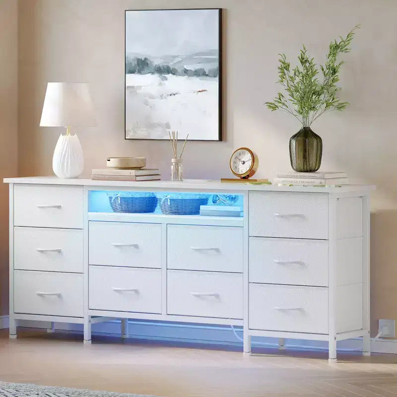 Commode noire de 160 cm de large avec 10 tiroirs en tissu, prise électrique intégrée, meuble de rangement moderne pour chambre et support TV pour vêtements et salon
