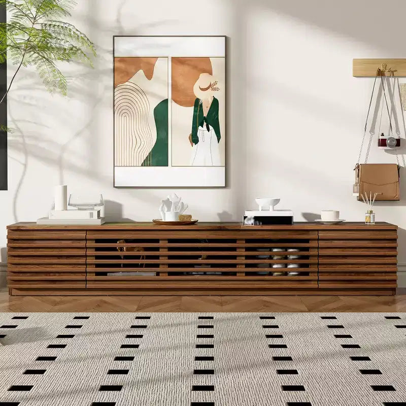 Meuble TV de 70 po avec portes à lattes, centre de divertissement avec armoires de rangement, console multimédia rétro pour téléviseurs jusqu'à 80 po