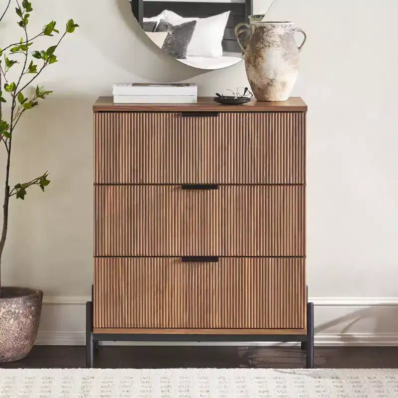 Commode Walker Edison à 3 tiroirs avec façades cannelées