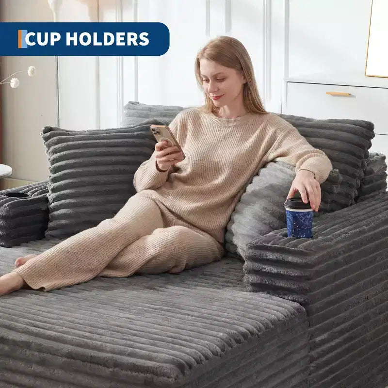 Chauffeuse moderne en velours côtelé de 152 cm avec ports USB et porte-gobelets, canapé inclinable avec coussins pour salon, appartement et bureau