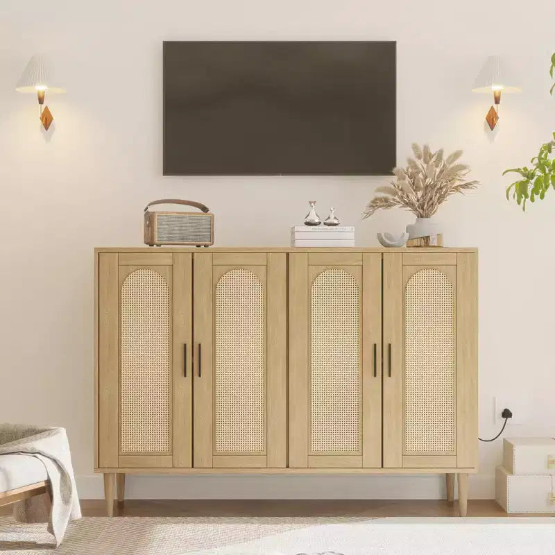 Buffet console en rotin bohème avec prise de courant, meuble de rangement à 4 portes avec étagères réglables pour entrée, couloir, salle à manger, salon
