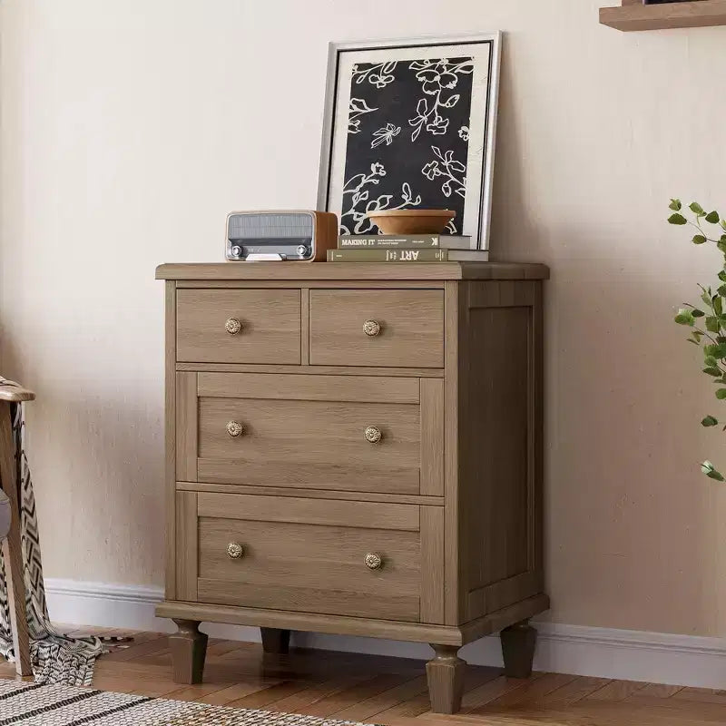 Commode Vintage en Bois à 4 Tiroirs avec Poignées Sculptées et Pieds Effilés, Grand Meuble de Rangement, Armoire de Rangement Rustique pour Chambre et Placard