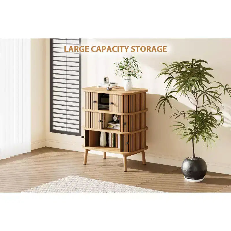 Commode à 3 tiroirs de style Mid-Century Modern avec porte coulissante en rotin naturel, armoire de rangement en bois avec pieds coniques pour chambre à coucher et salon