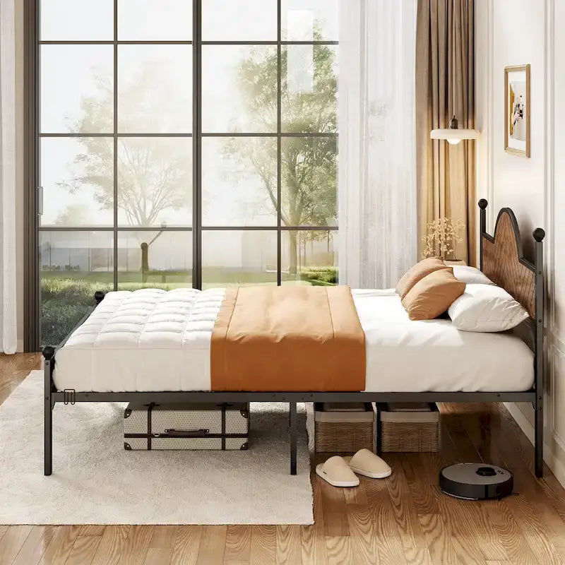 Cadre de lit plateforme rustique Queen Size avec tête et pied de lit en bois