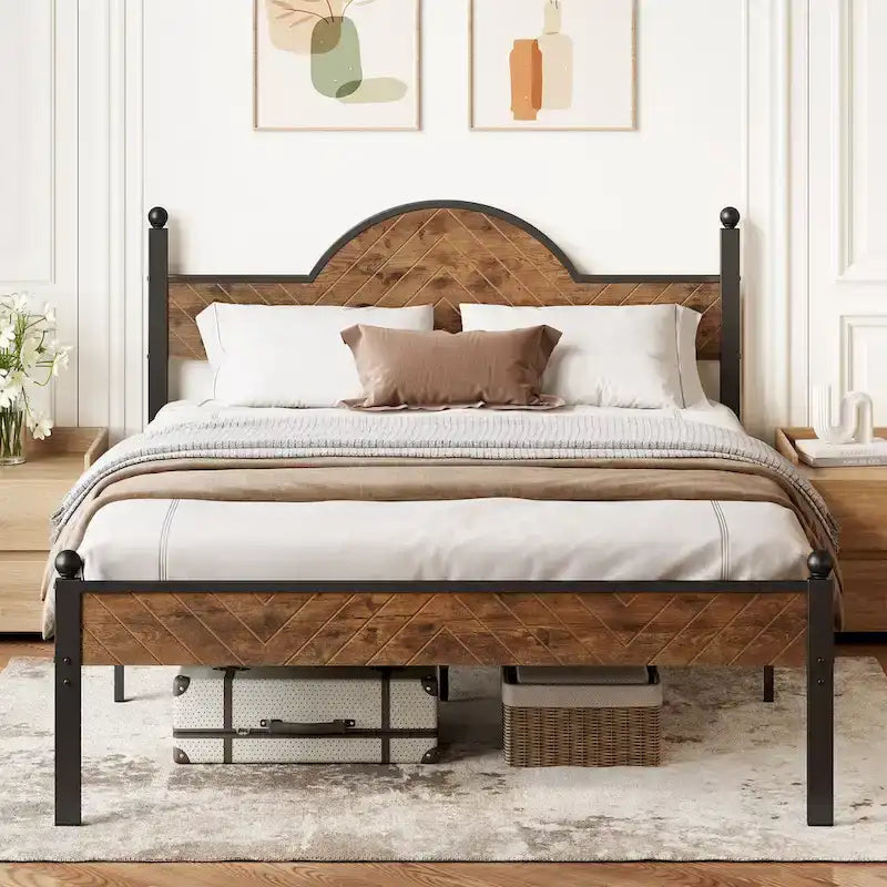 Cadre de lit plateforme rustique Queen Size avec tête et pied de lit en bois