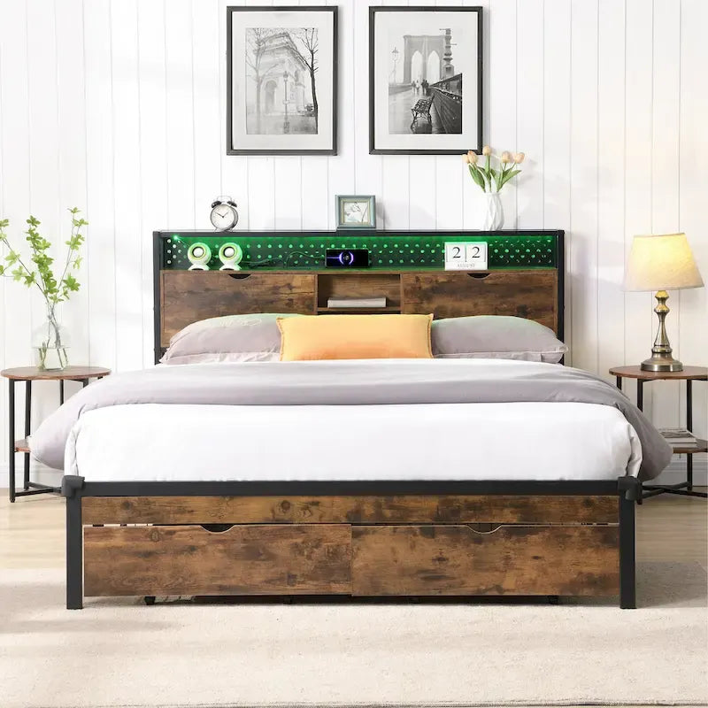 Lit double king size en métal noir et marron avec tête de lit en bois et lumières LED