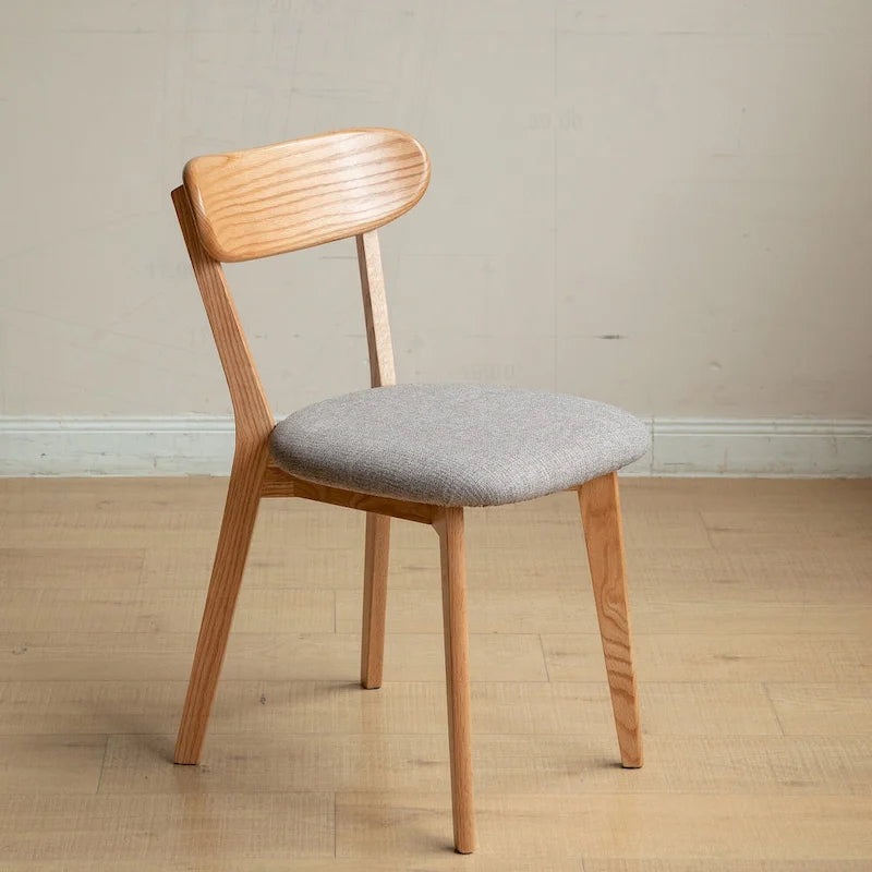 Chaise de salle à manger haut de gamme en bois massif, confection exceptionnelle pour une assise confortable