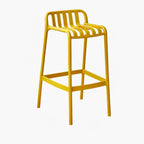 Tabouret de bar minimaliste en plastique pour l'extérieur et l'intérieur