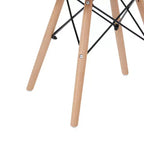 Lot de 2 chaises de salle à manger Allan en plastique avec pieds en bois Noir - Teamson Home : Style moderne, capacité 150 kg