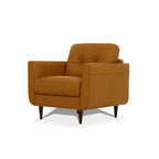 Chaise Radwan 35" en cuir de chameau - Acme Furniture : capitonnée, pieds en bois, aucun assemblage requis