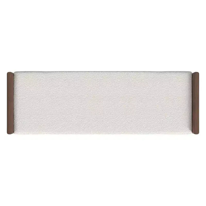 Banc HomePop en bouclette rembourré avec base en bois crème : finition noyer mi-clair, forme rectangulaire, revêtement en polyester