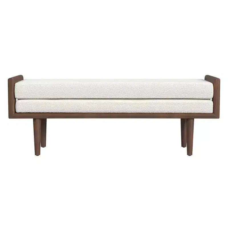 Banc HomePop en bouclette rembourré avec base en bois crème : finition noyer mi-clair, forme rectangulaire, revêtement en polyester