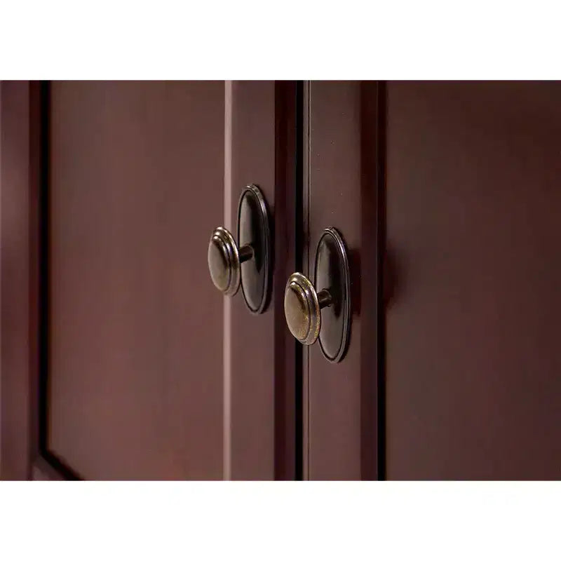 Bibliothèque en bois 72 po Huntington Club avec portes Cerisier - Martin Furniture : Bois franc robuste, 6 étagères, aucun assemblage requis