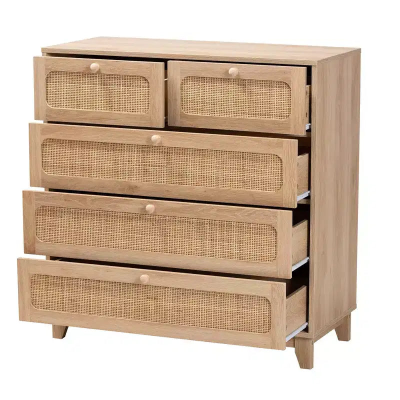 Commode de rangement Elsbeth en bois et rotin naturel à 5 tiroirs Chêne brun/brun naturel - Baxton Studio