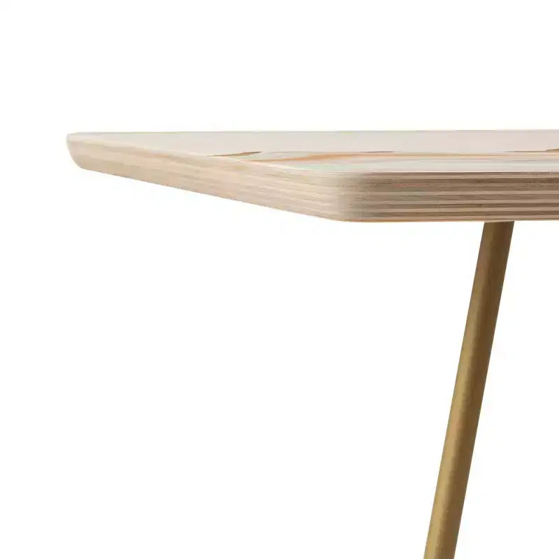 Table d'appoint montagnes marbrées Marta Barragan Camarasa Or - Deny Designs : Cadre en acier, plateau en bois composite, pieds évasés