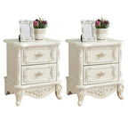 Table de chevet traditionnelle en bois blanc sculpté à 3 tiroirs