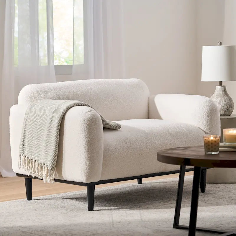 Causeuse capitonnée Chaparral par Christopher Knight Home