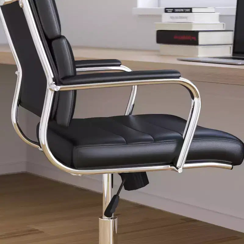 Chaise de bureau ergonomique Merrick Lane à dossier haut avec accoudoirs rembourrés en métal, chaise de bureau pivotante de direction