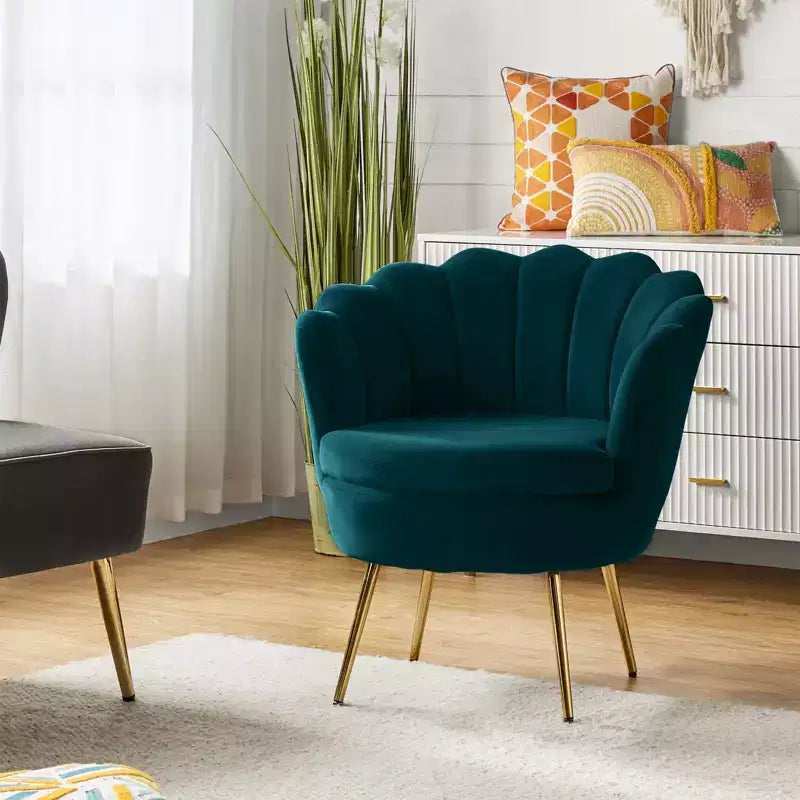 Fauteuil d'appoint de salon Yves Fauteuil club confortable avec pieds en métal doré | Karat Home
