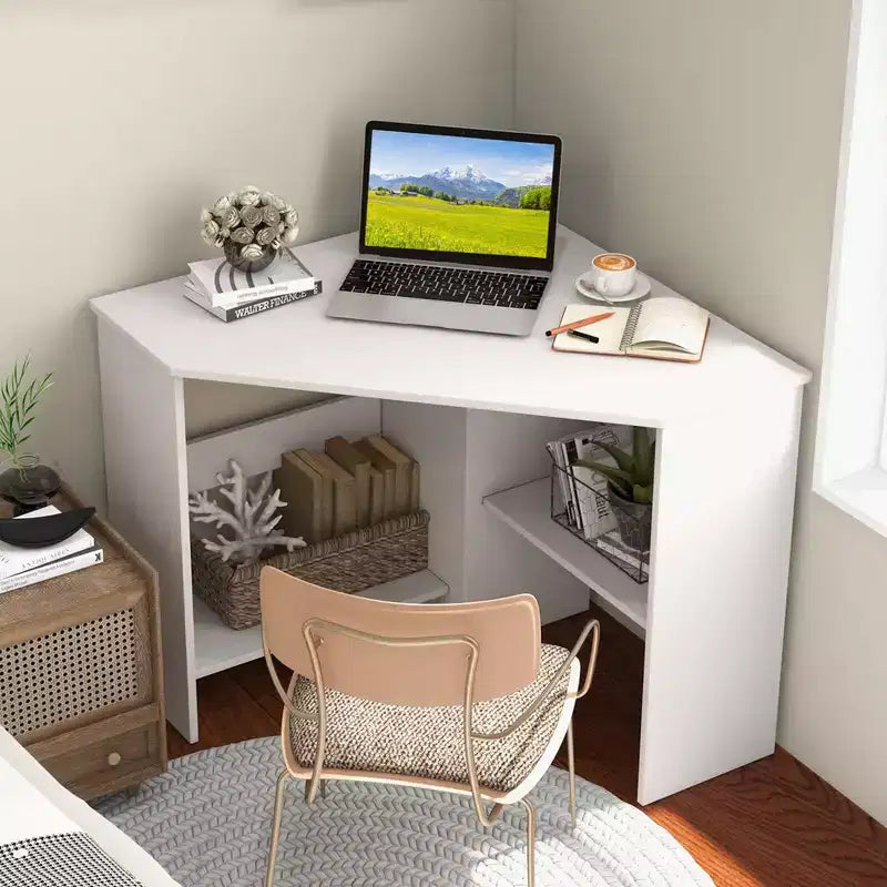 Bureau d'angle informatique Costway triangulaire avec étagère de rangement blanc