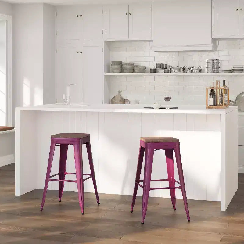 Tabouret de salle à manger sans dossier en métal Merrick Lane avec assise en bois pour usage intérieur