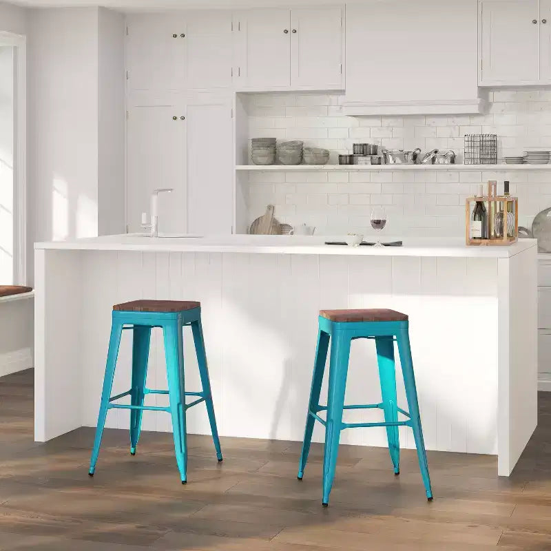 Tabouret de salle à manger sans dossier en métal Merrick Lane avec assise en bois pour usage intérieur