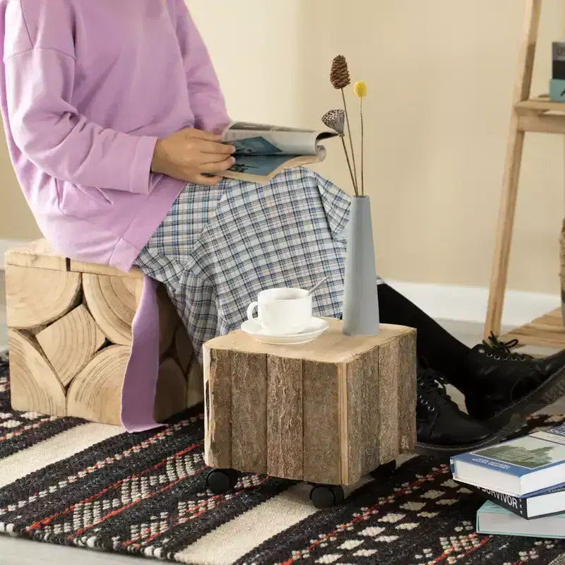 Tabouret carré décoratif Vintiquewise en bois naturel, avec roulettes pour intérieur et extérieur