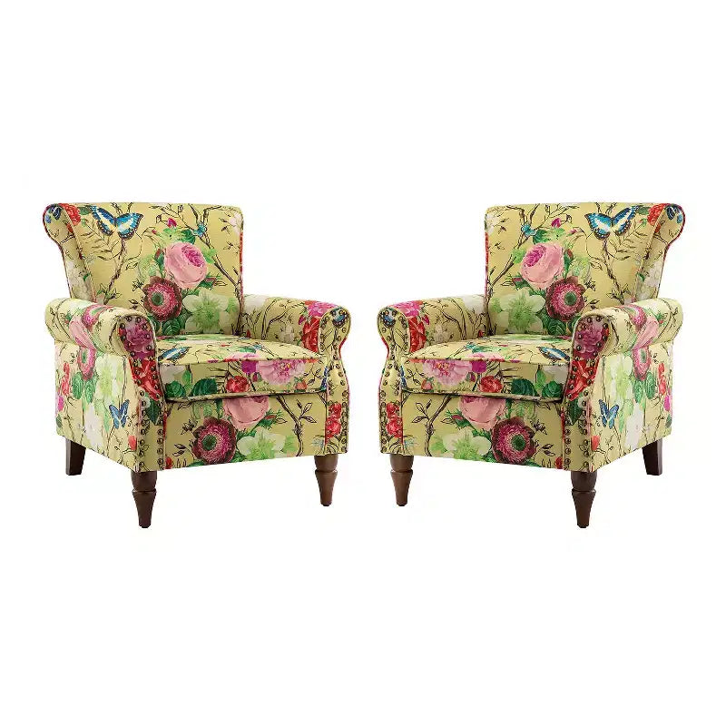 Lot de 2 fauteuils traditionnels en bois rembourrés à motif floral Araceli avec dossier à oreilles et clous décoratifs | ART OF LIVING DESIGNS