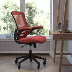 Chaise de bureau ergonomique pivotante Kelista de Flash Furniture à dossier mi-hauteur avec accoudoirs relevables et roulettes transparentes