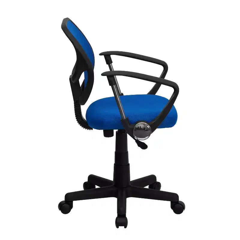 Chaise de bureau ergonomique pivotante Emma and Oliver en maille à dossier mi-hauteur avec dossier carré incurvé et accoudoirs