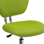 Chaise de bureau pivotante Emma et Oliver avec dossier mi-hauteur en maille et rembourrage, et base chromée