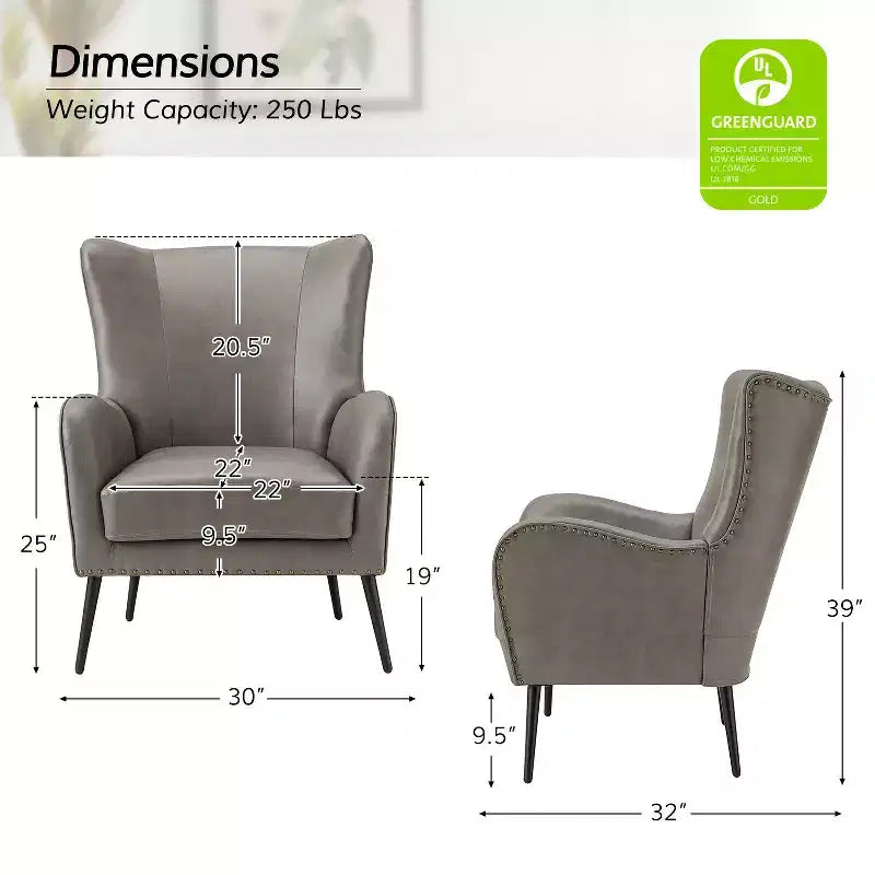 Fauteuil classique Harpocrates à dossier haut et garniture cloutée | ART OF LIVING DESIGNS