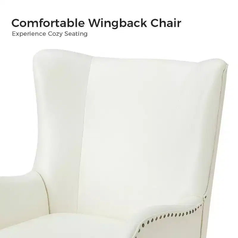 Fauteuil classique Harpocrates à dossier haut et garniture cloutée | ART OF LIVING DESIGNS