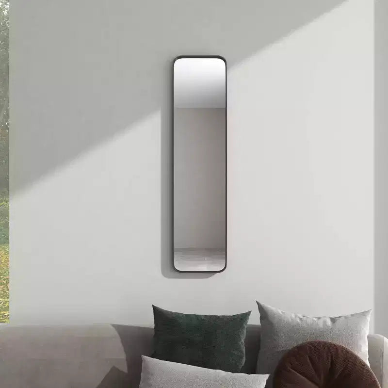 Miroir mural rectangulaire en métal à cadre fin Olivia & May