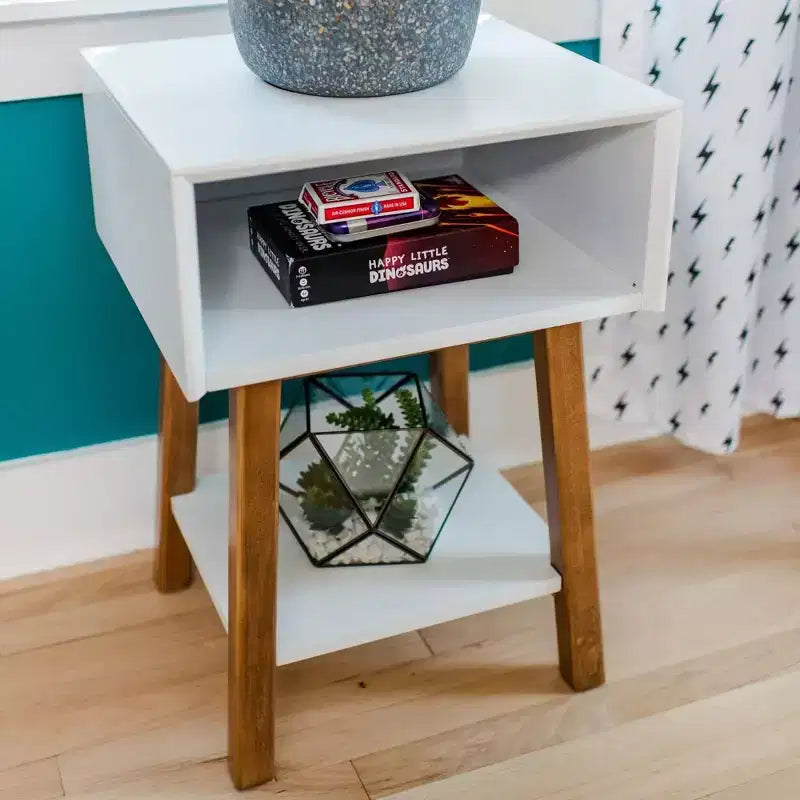 Table de chevet Max & Lily avec étagère ouverte, Table de chevet en bois massif, Table d'appoint pour chambre à coucher