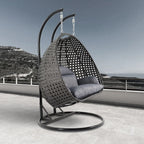 LeisureMod Fauteuil suspendu œuf 2 places avec support - Balançoire hamac de patio en rotin osier intérieur/extérieur avec coussins
