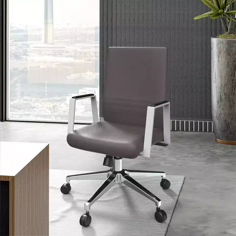Chaise de bureau moderne en cuir LeisureMod Aleen - Chaise de bureau ergonomique pivotante et inclinable avec cadre en fer - Pour bureau à domicile