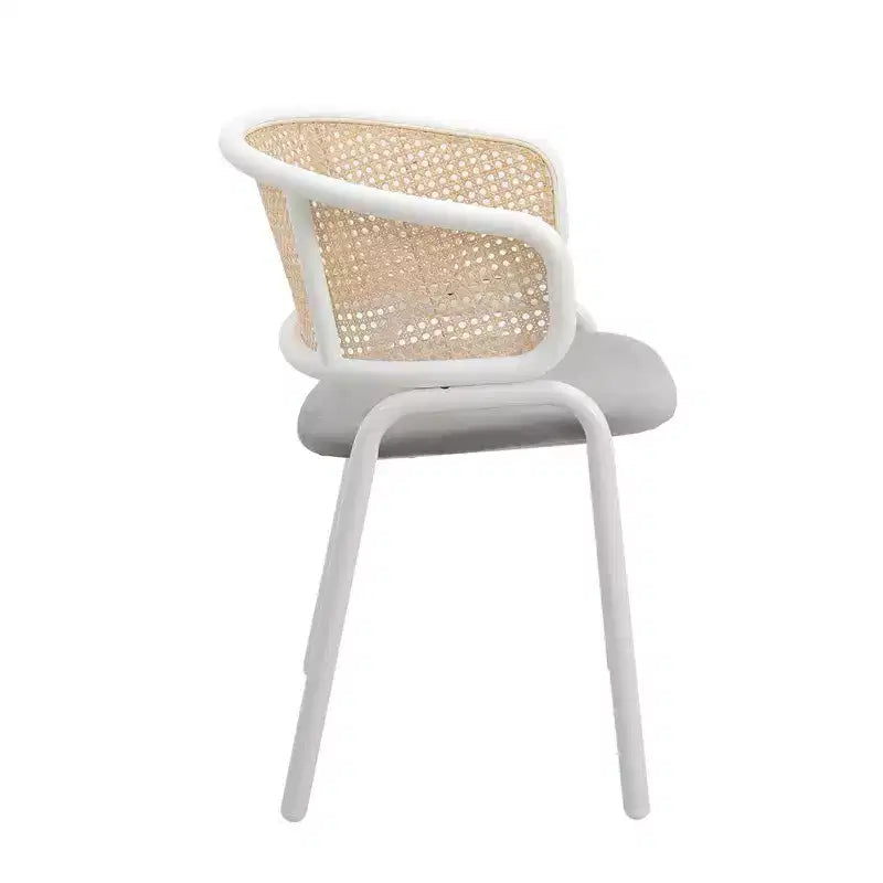 LeisureMod Ervilla Lot de 2 chaises de salle à manger modernes avec cadre blanc, design confortable et durable pour cuisine, salle à manger, bureau, salon, café ou bureau.
