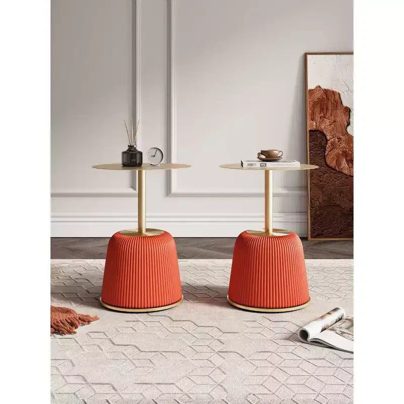 Manhattan Comfort Lot de 2 tables d'appoint Anderson en similicuir avec plateau doré