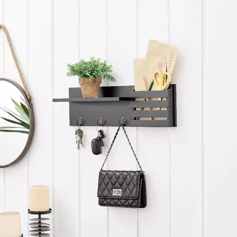 Étagère murale de 45,7 cm avec rangement et crochets de suspension - Danya B.