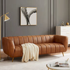 Canapé en cuir rembourré de style moderne du milieu du siècle Clovis de couleur cognac