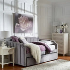 Lit de jour en velours gris chic par